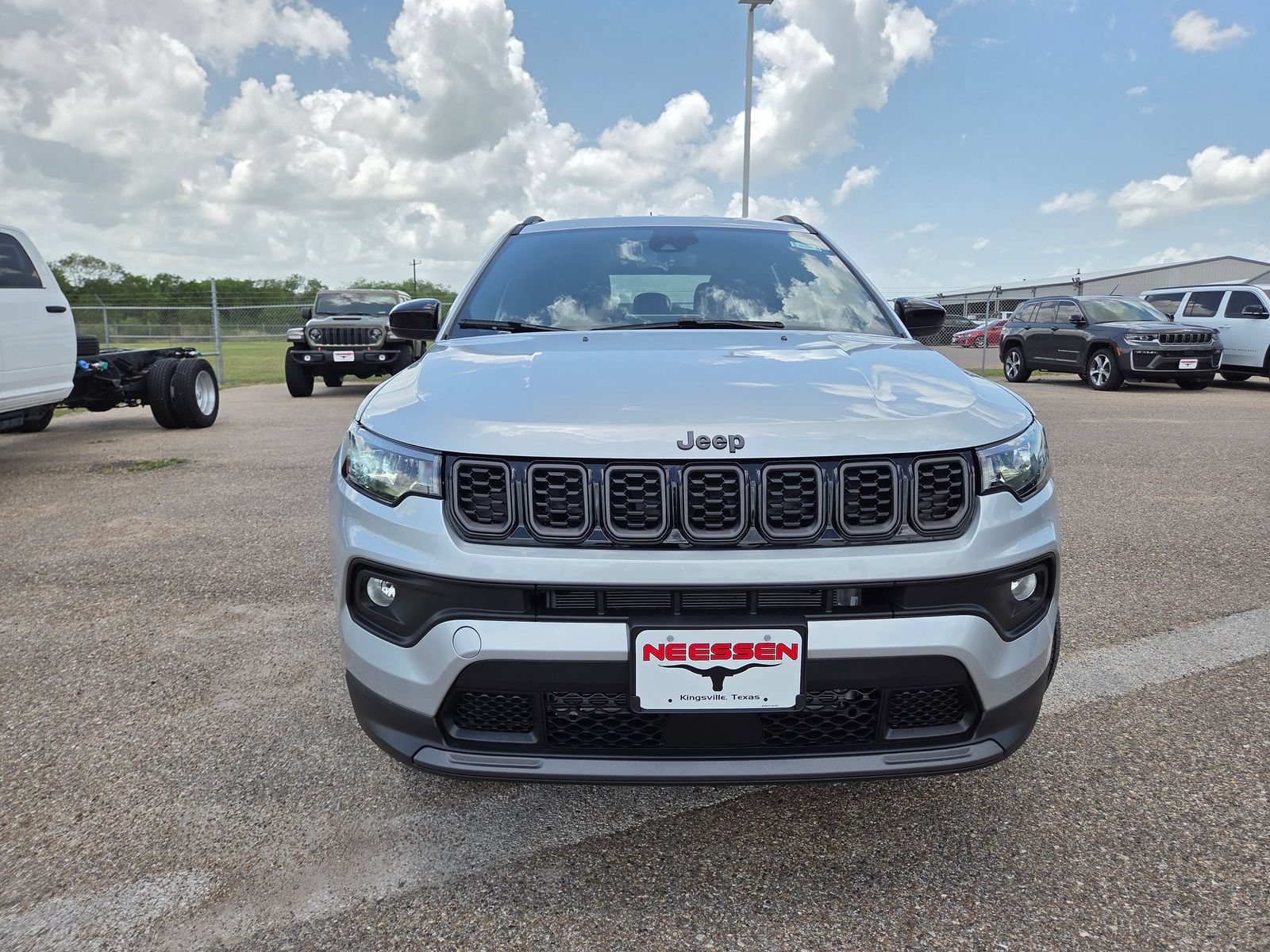 New 2026 Jeep Compass Latitude AWD/4WD image 2