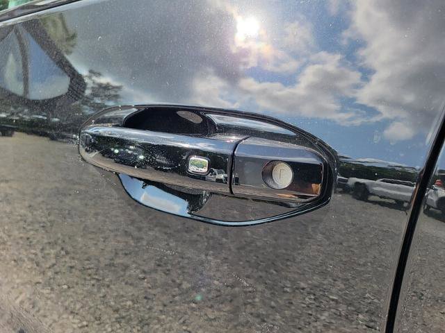 New 2025 GMC Sierra EV Denali image 11