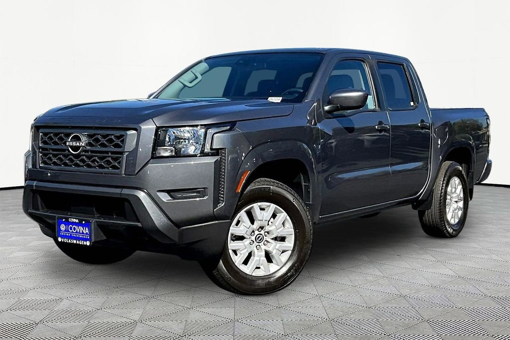 Used 2023 Nissan Frontier SV w/ Tow Package image 3