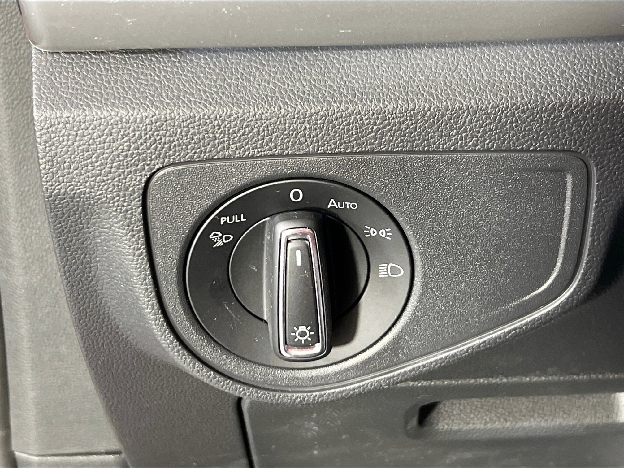 Used 2023 Volkswagen Atlas SEL image 10