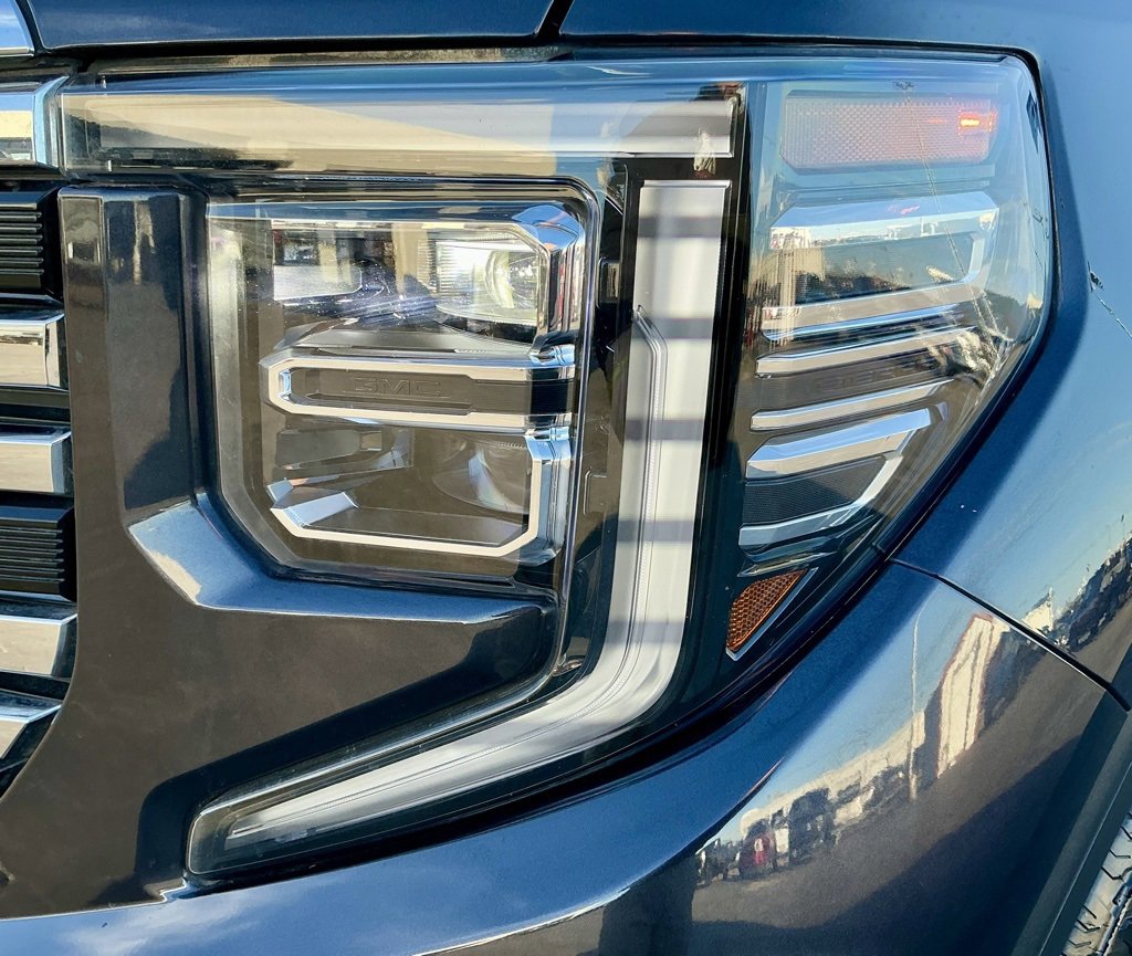 Used 2022 GMC Sierra 1500 SLT image 10