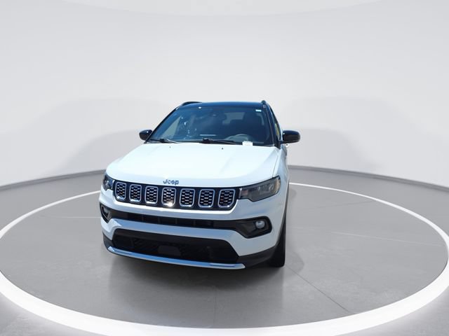 Used 2025 Jeep Compass Limited w/ Sun & Sound Group AWD/4WD image 3