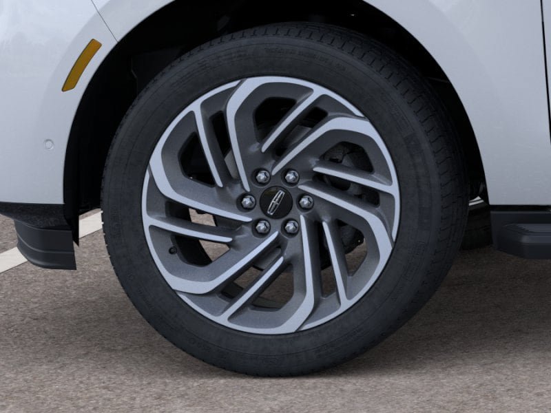 New 2026 Lincoln Navigator L Premier AWD/4WD image 42
