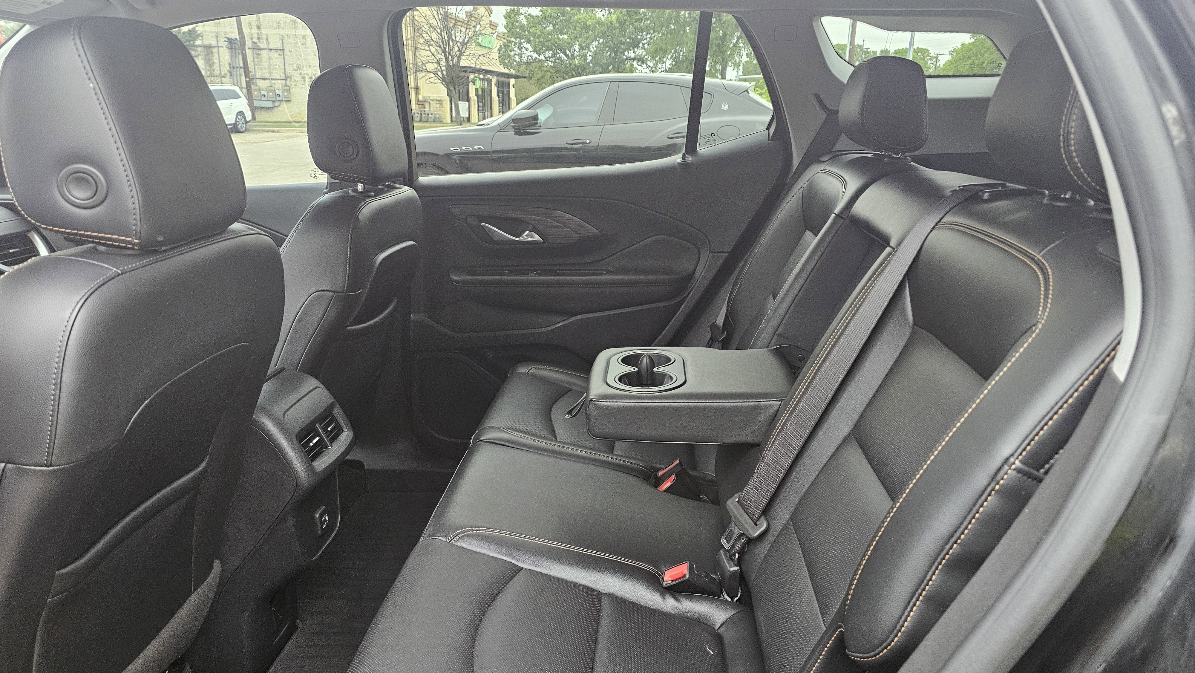 Used 2021 GMC Terrain SLT FWD image 21