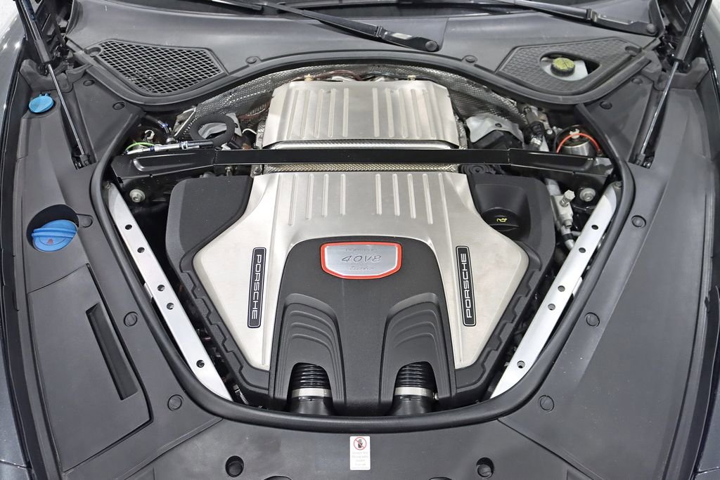 Used 2018 Porsche Panamera Turbo image 38