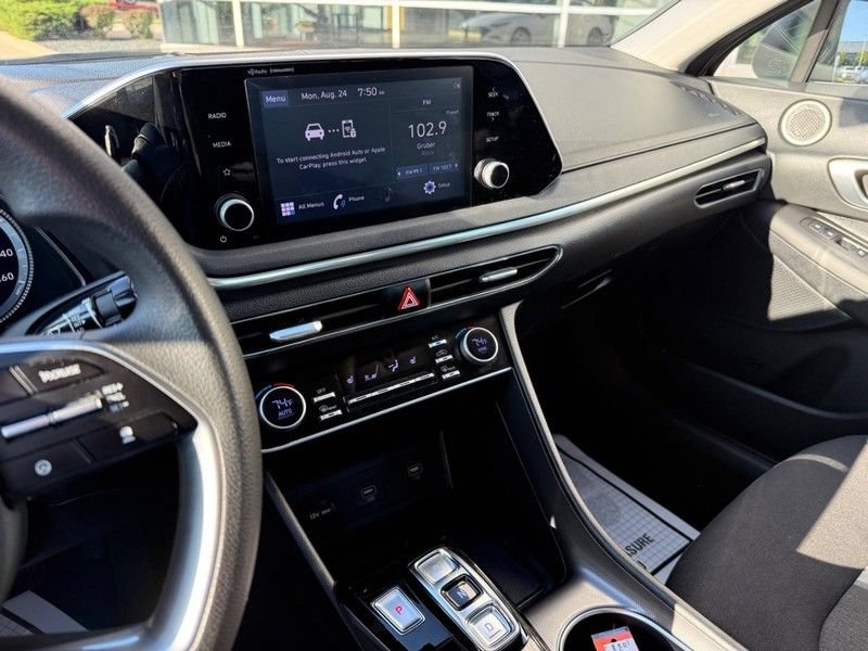 Used 2022 Hyundai Sonata SEL FWD image 25