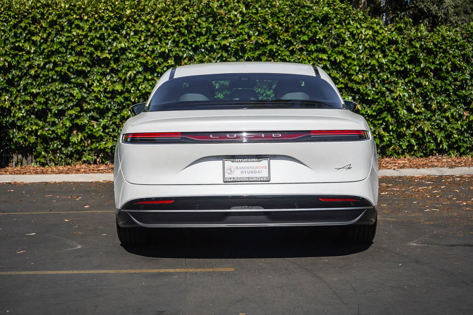 Used 2024 Lucid Air Pure RWD image 5