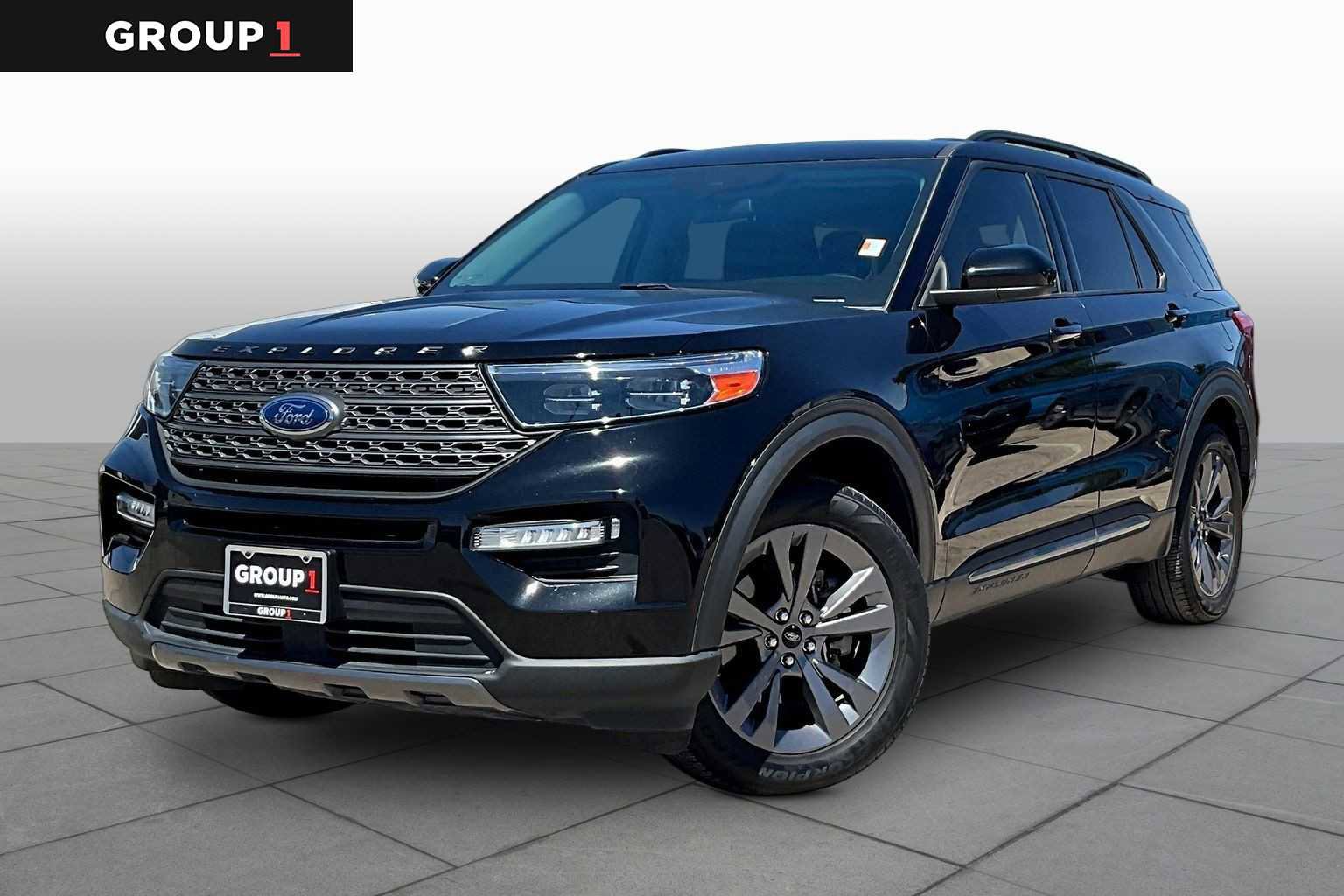 Used 2022 Ford Explorer XLT w/ Equipment Group 202A image 1