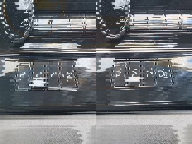 New 2025 Nissan Armada Platinum image 13