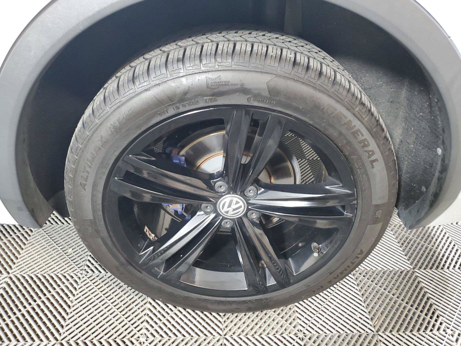 Used 2019 Volkswagen Tiguan S AWD/4WD image 11