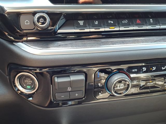 New 2026 Chevrolet Silverado 2500 LTZ w/ LTZ Plus Package AWD/4WD image 23