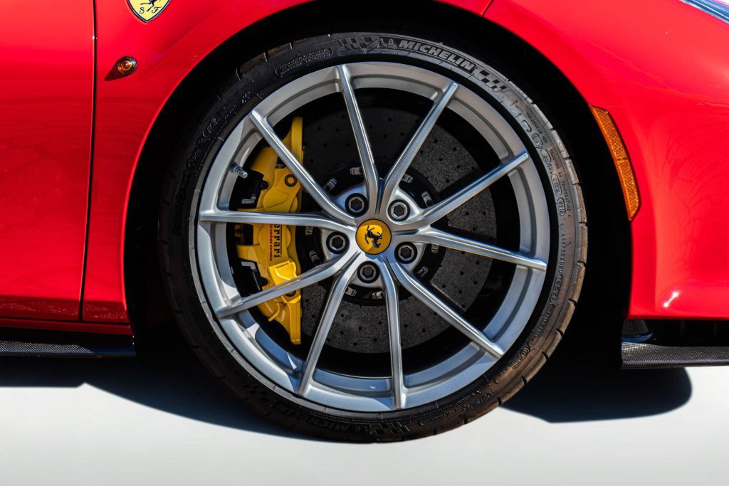 Certified 2019 Ferrari 488 Pista Coupe RWD image 61