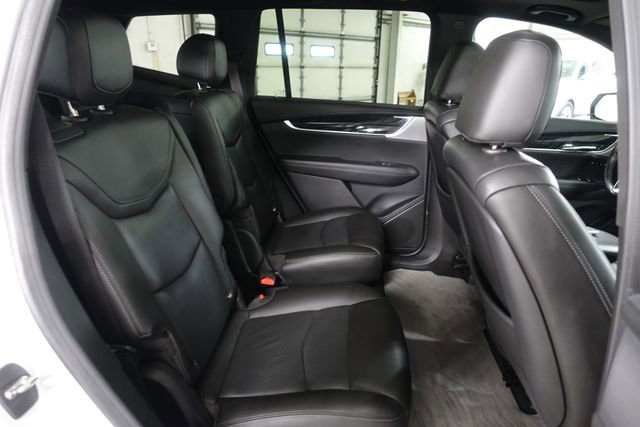 Used 2021 Cadillac XT6 Premium Luxury AWD/4WD image 26