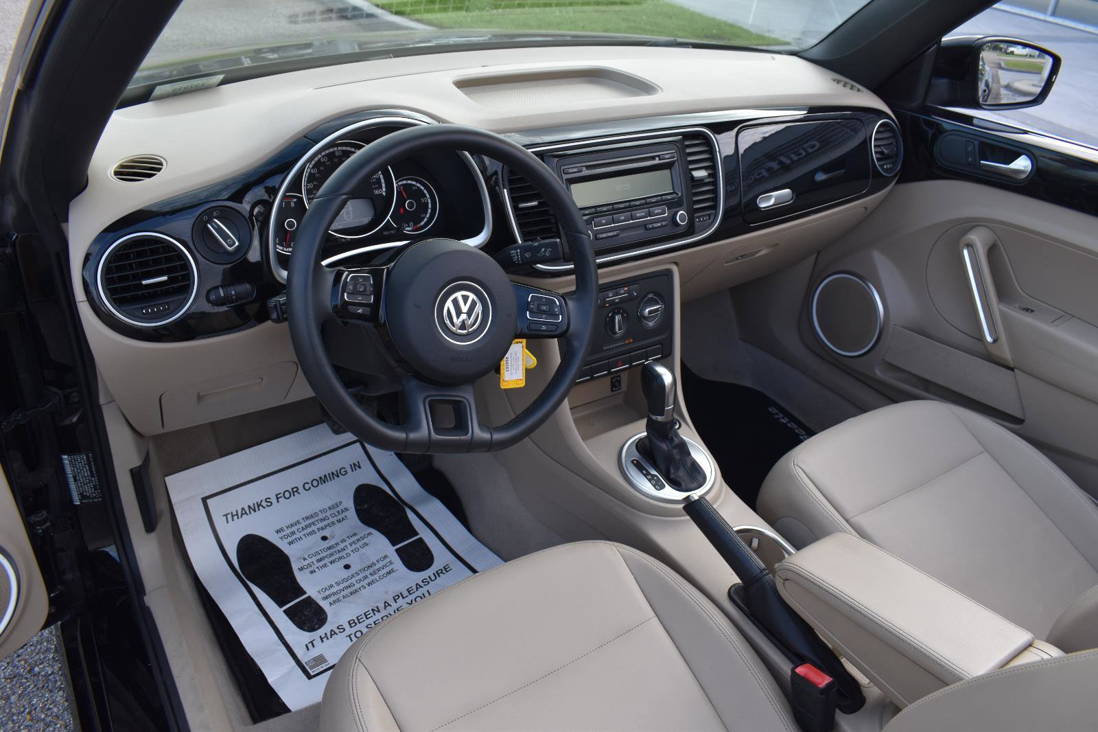 Used 2014 Volkswagen Beetle 1.8T FWD image 31