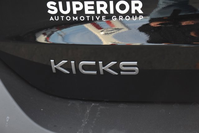 New 2026 Nissan Kicks SR w/ SR Premium Package image 7