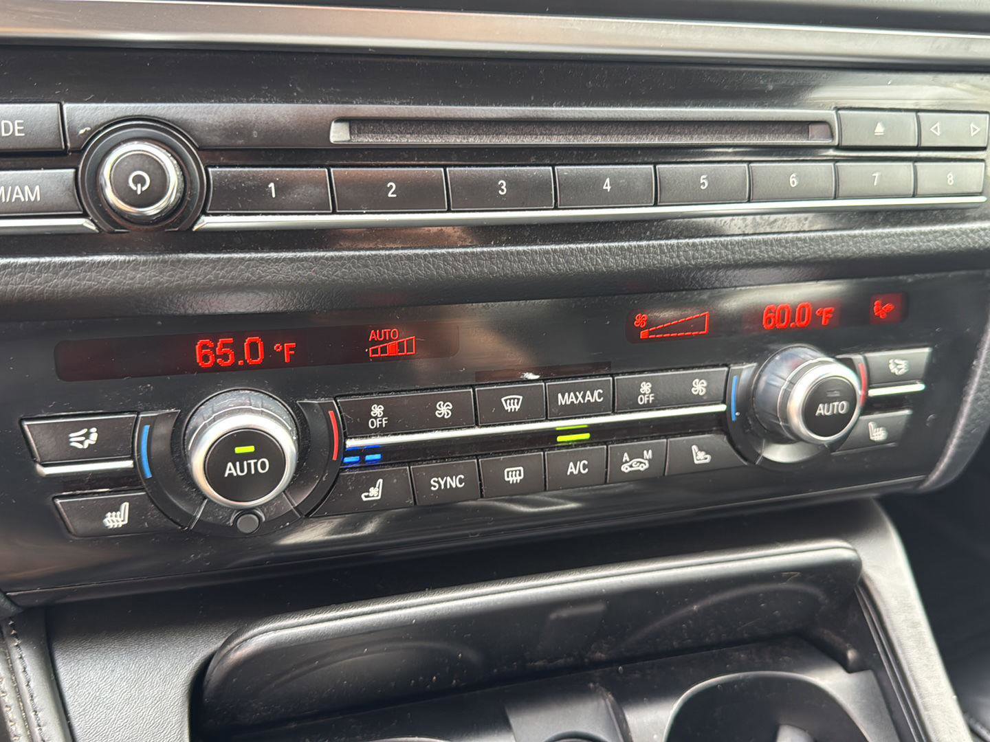 Used 2016 BMW M5 image 25