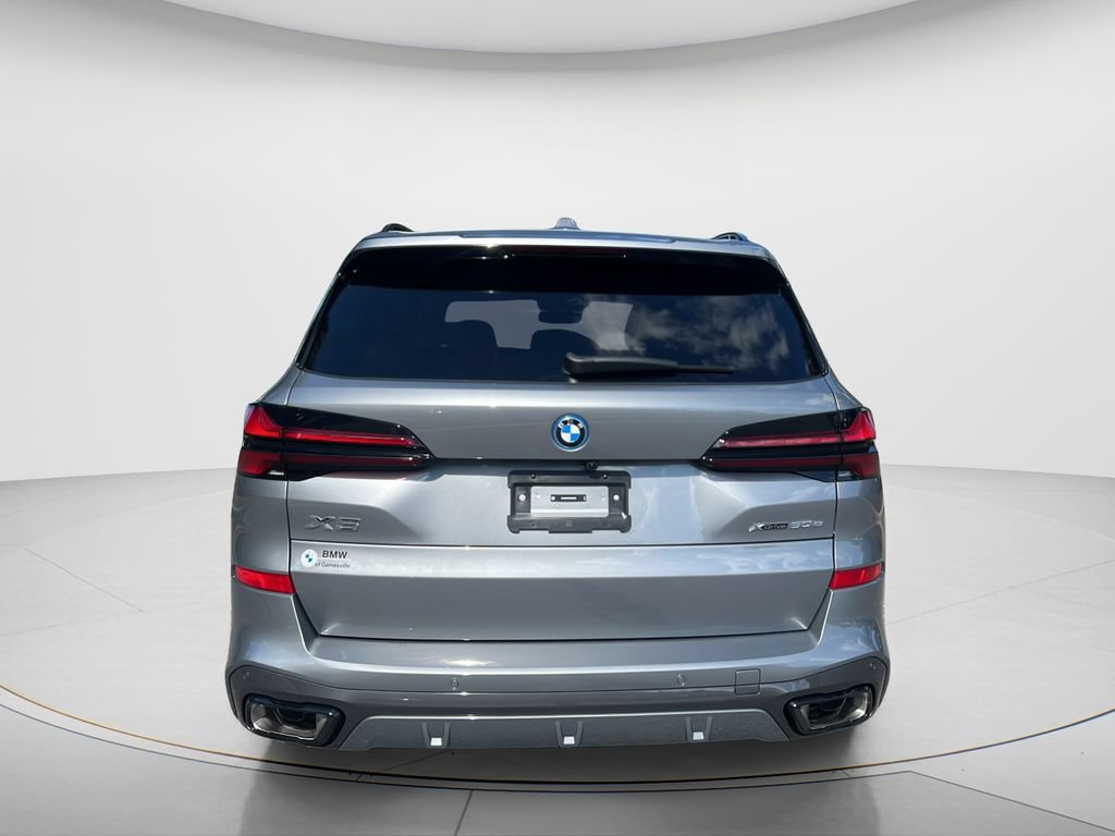 New 2026 BMW X5 xDrive50e w/ M Sport Package AWD/4WD image 6