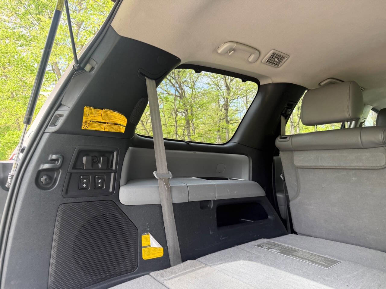 Used 2012 Toyota Sequoia Platinum AWD/4WD image 73