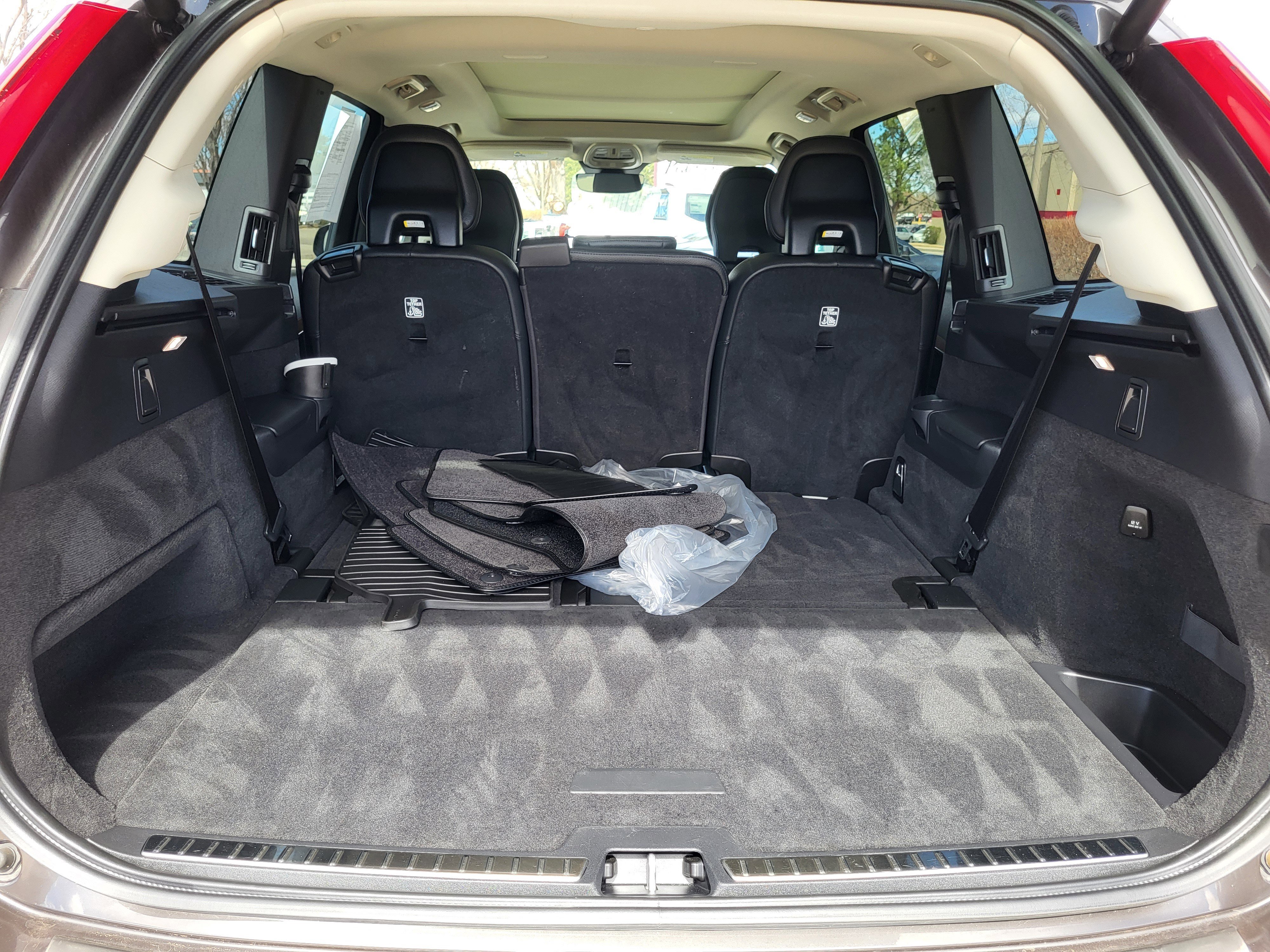 Certified 2023 Volvo XC90 T8 Plus w/ Protection Package Premier image 26