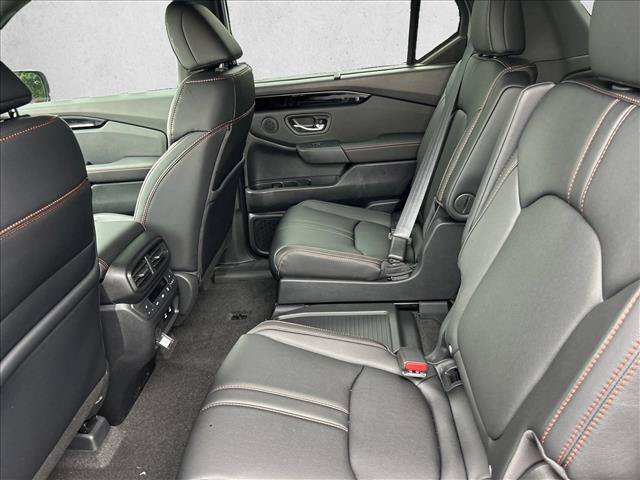 New 2026 Honda Pilot TrailSport image 19