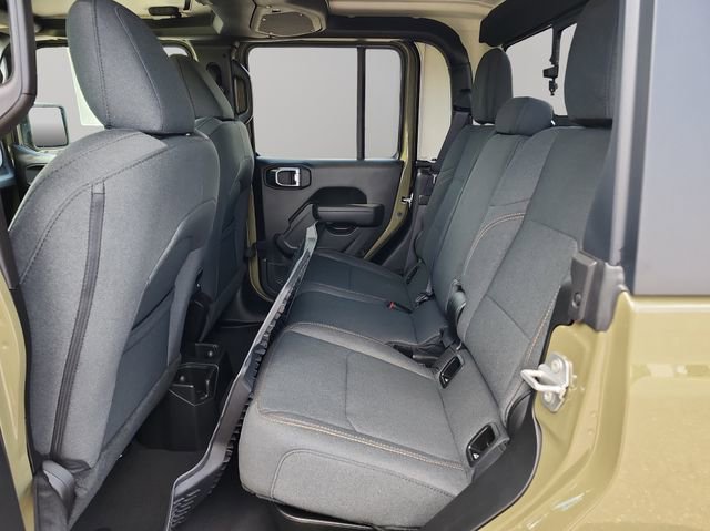 New 2025 Jeep Gladiator Willys image 13