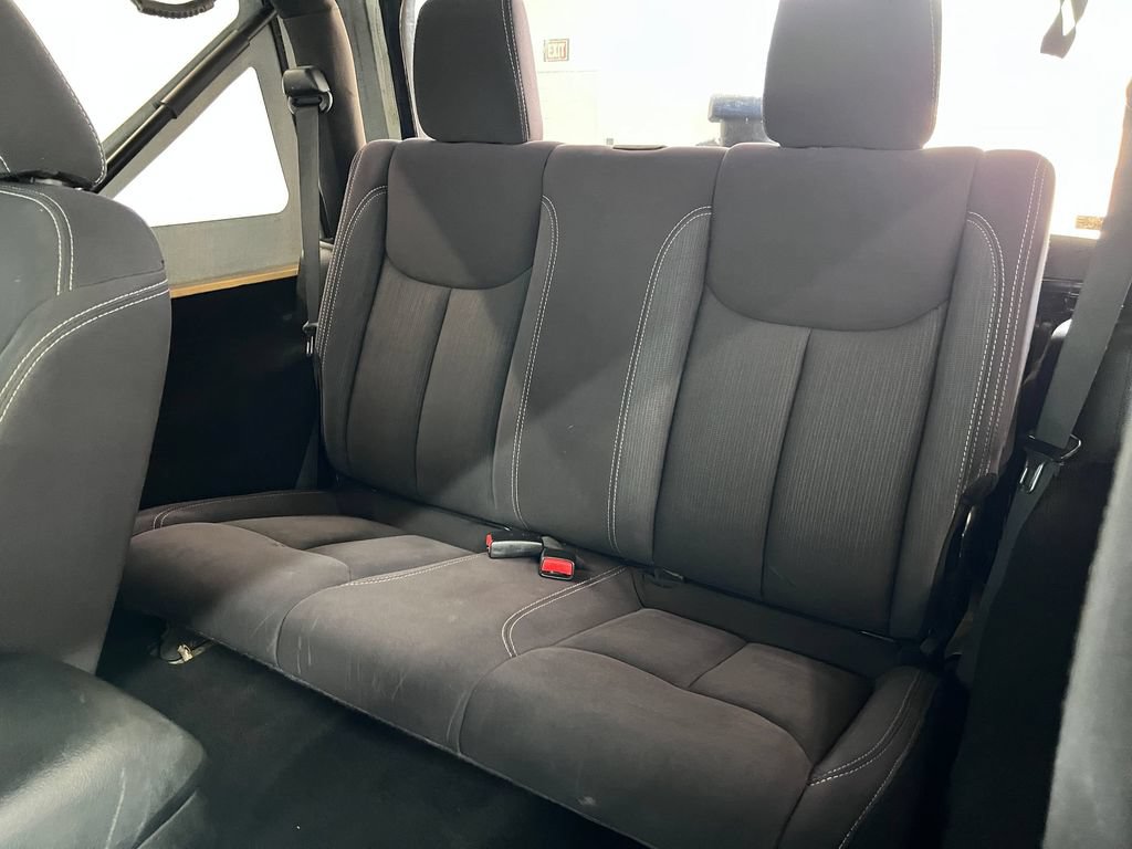 Used 2013 Jeep Wrangler Rubicon w/ PWR Convenience Group AWD/4WD image 21