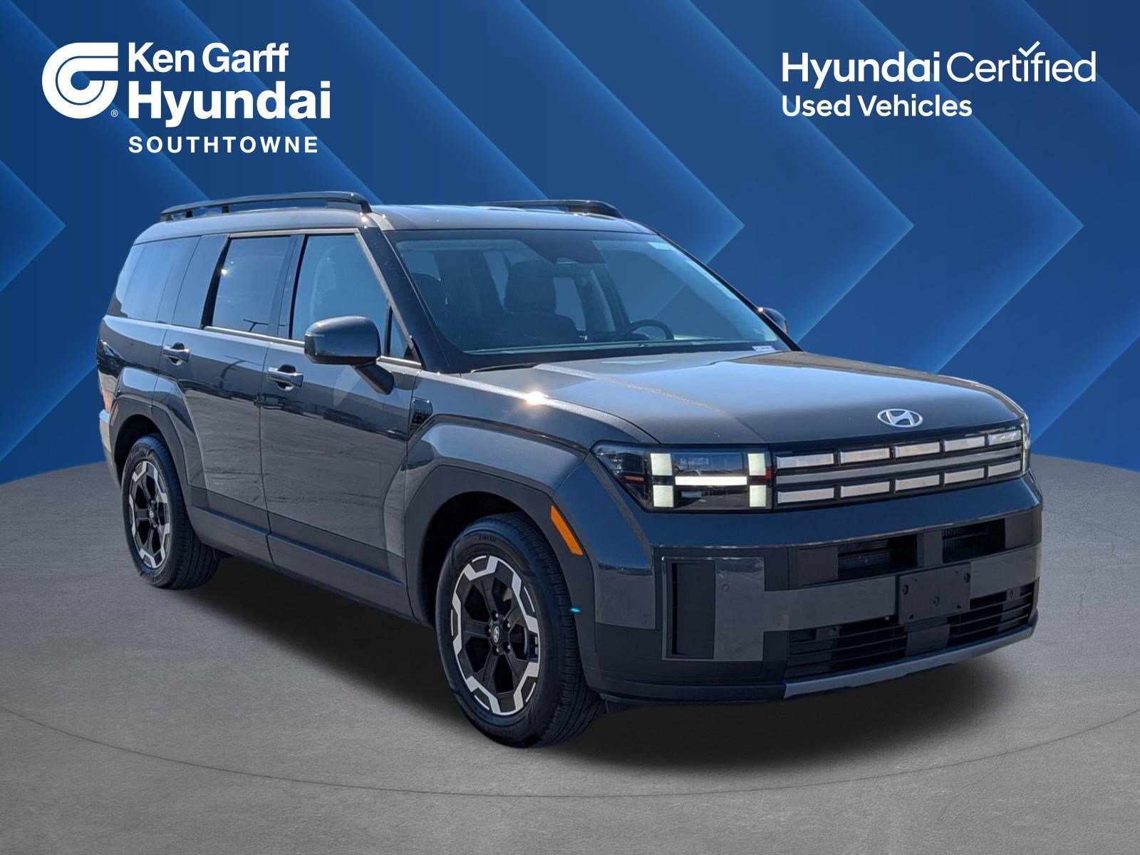 Certified 2025 Hyundai Santa Fe SEL image 1