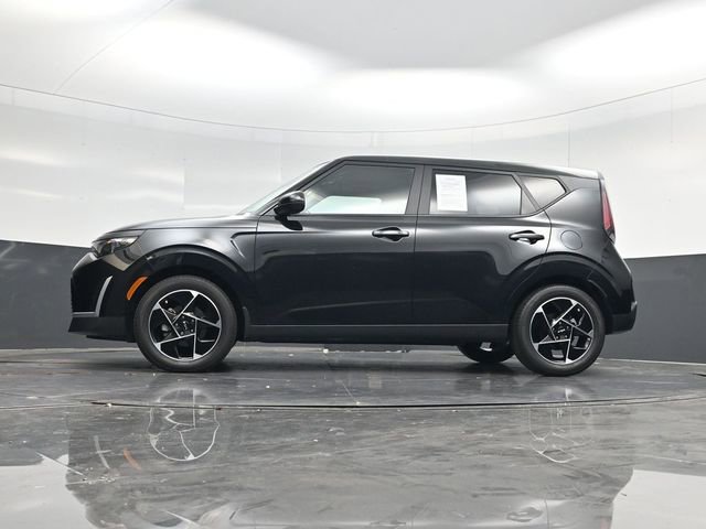 Used 2025 Kia Soul EX image 51