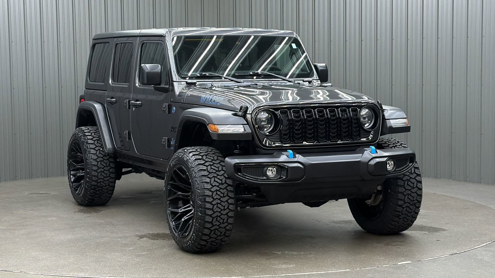 Used 2024 Jeep Wrangler Unlimited image 7