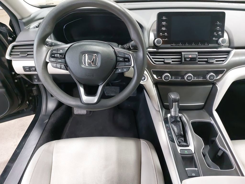 Used 2018 Honda Accord LX image 15