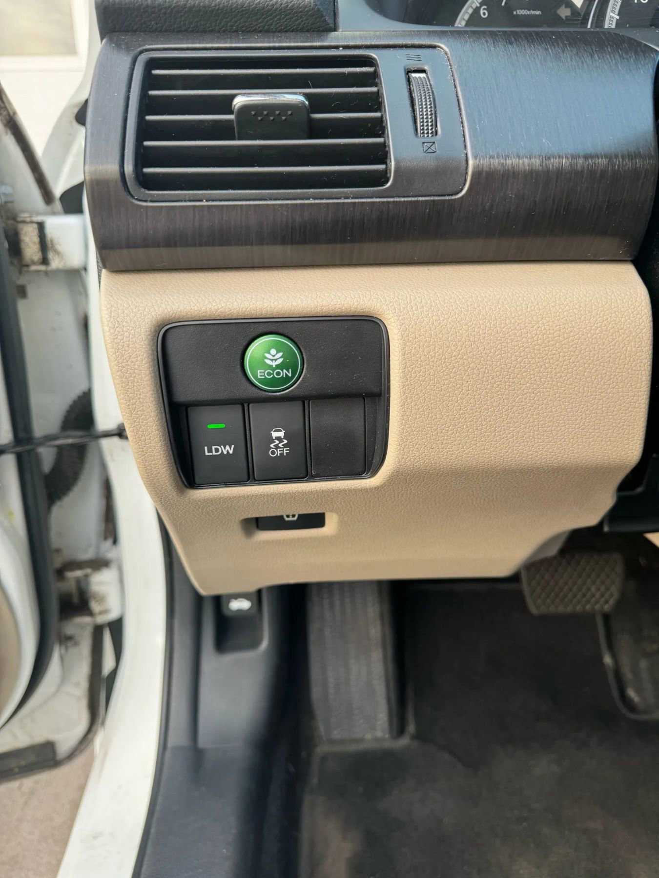 Used 2013 Honda Accord EX-L image 7