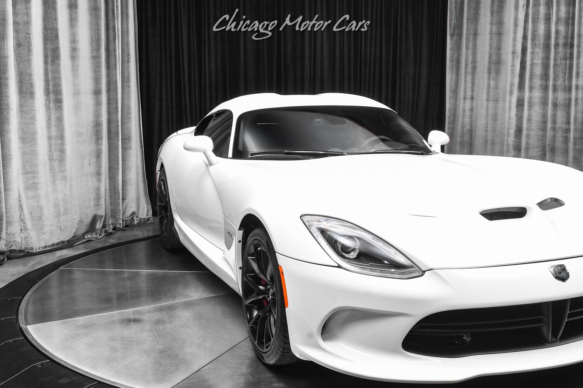 Used 2013 SRT Viper GTS w/ GTS Laguna Interior Pkg image 38