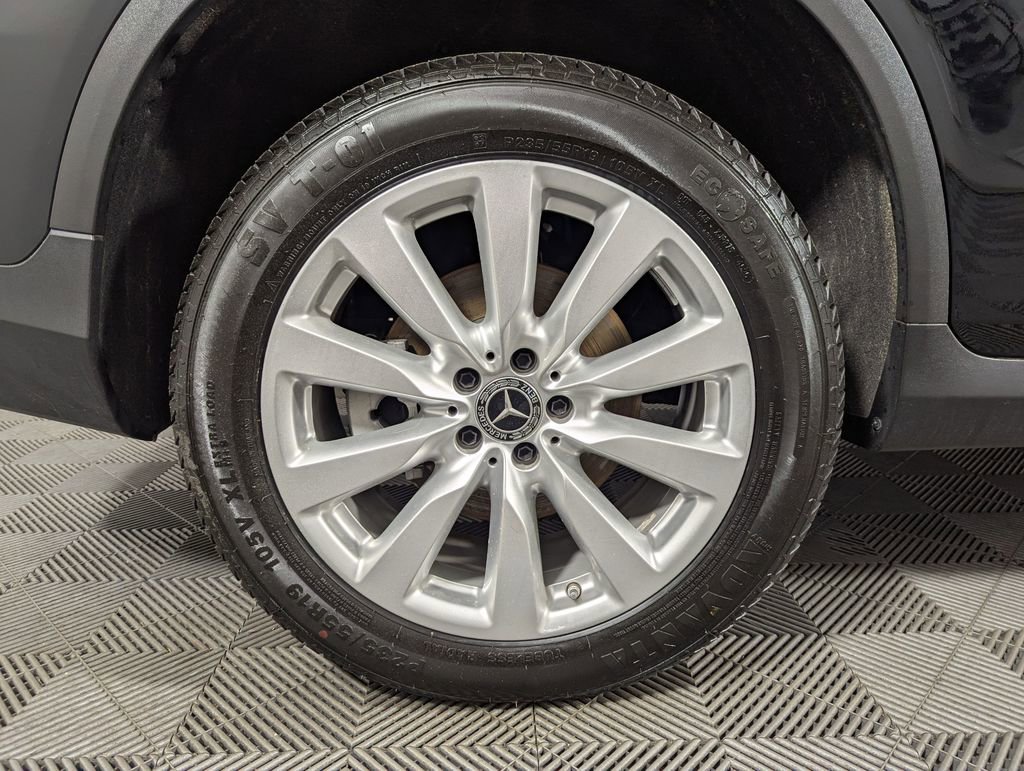 Used 2020 Mercedes-Benz GLC 300 image 27