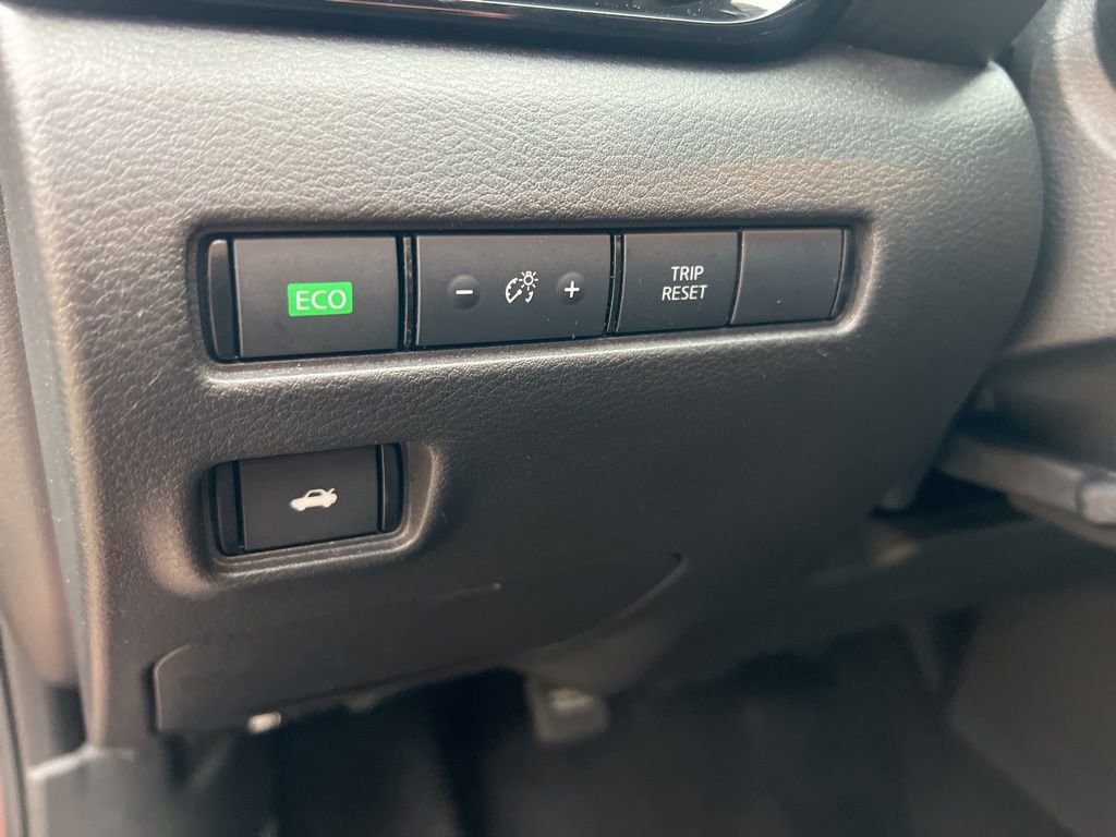 Certified 2024 Nissan Sentra SV image 47