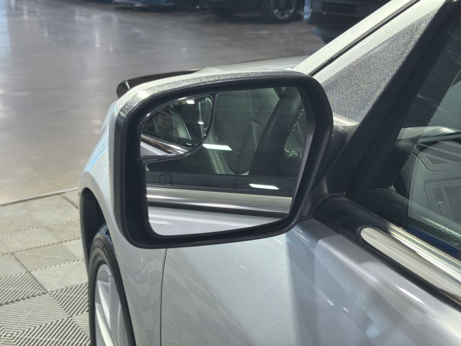 Used 2012 Ford Fusion SEL FWD image 15