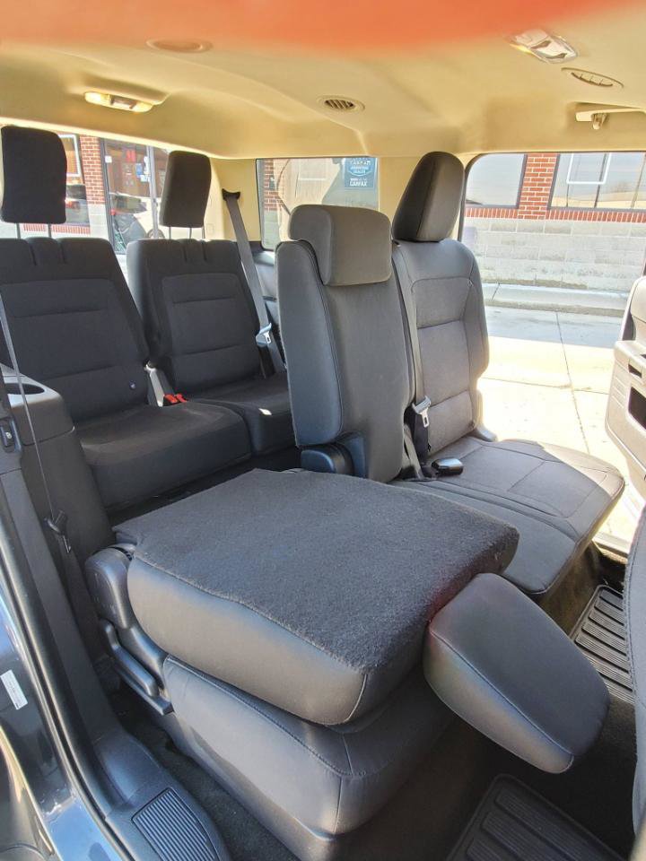 Used 2016 Ford Flex SE image 16