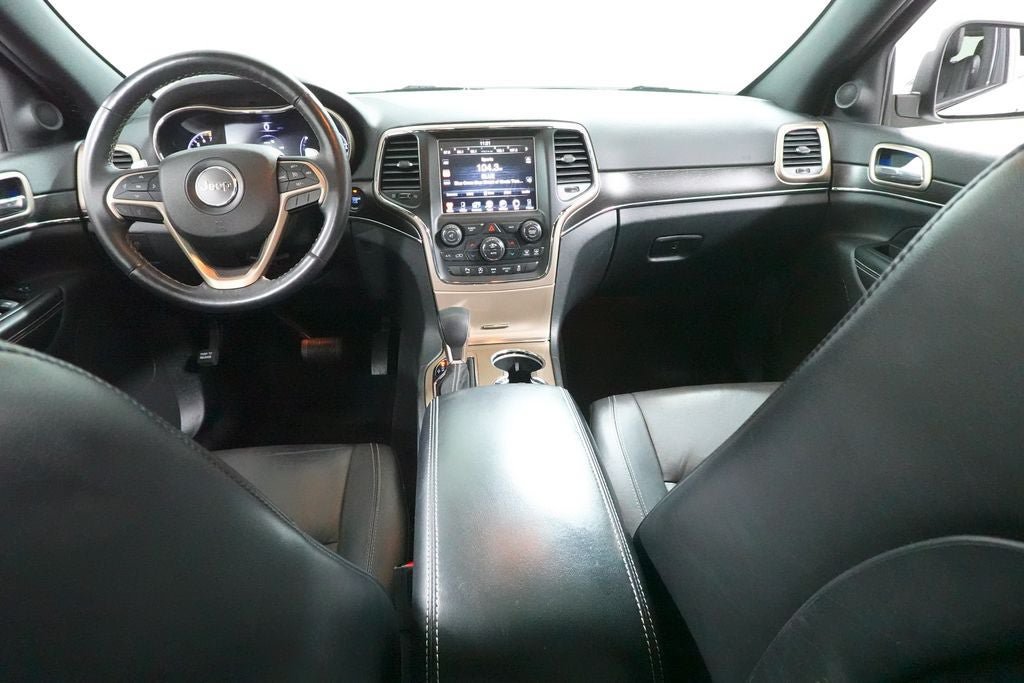 Used 2016 Jeep Grand Cherokee Limited AWD/4WD image 12