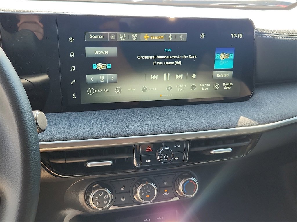 New 2025 Nissan Kicks SV w/ SV Premium Package image 8