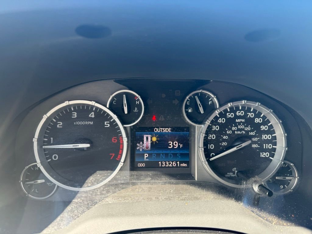 Used 2014 Toyota Tundra Limited image 9