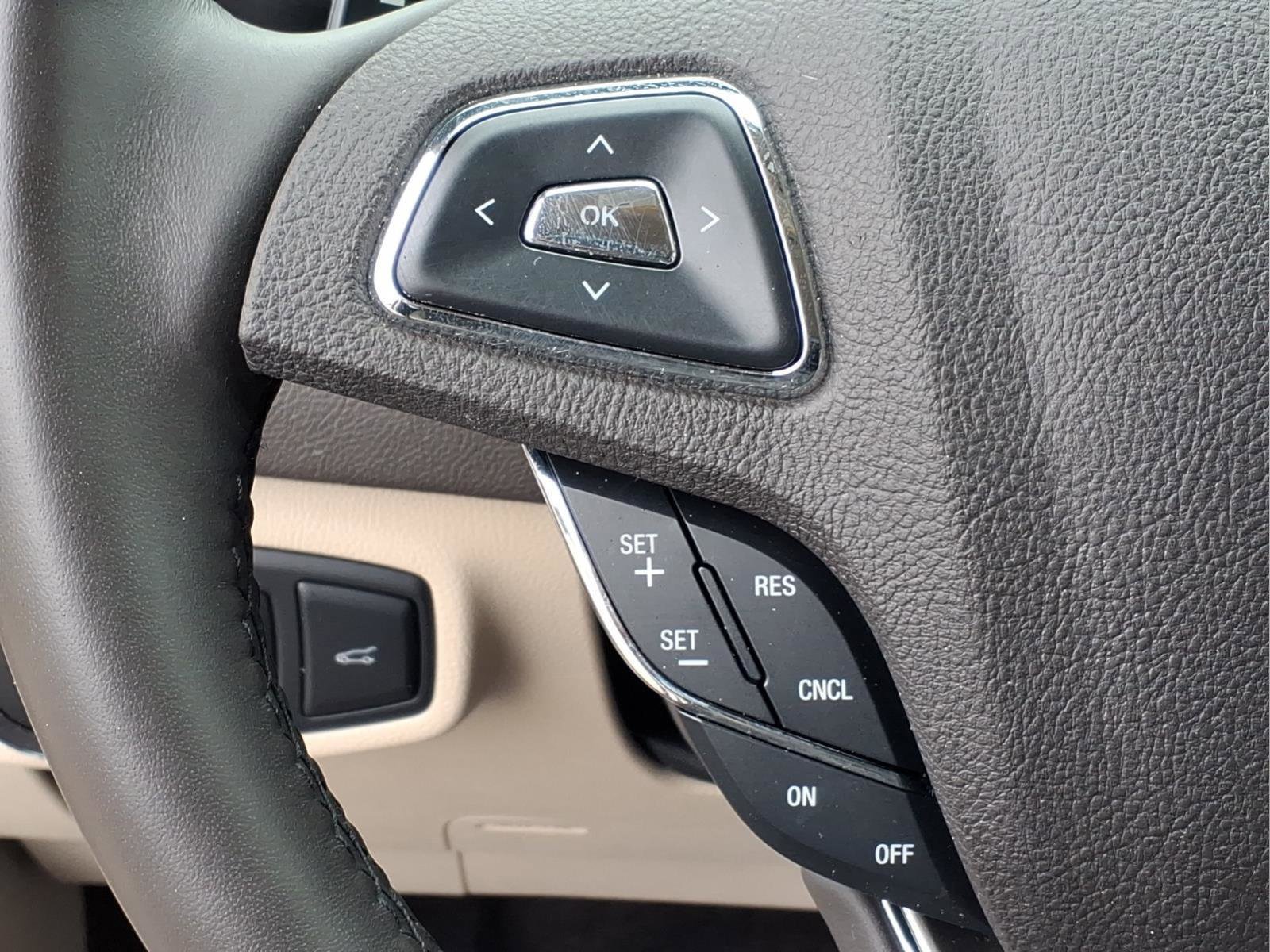 Used 2018 Lincoln MKC Select w/ Select Plus Package image 12