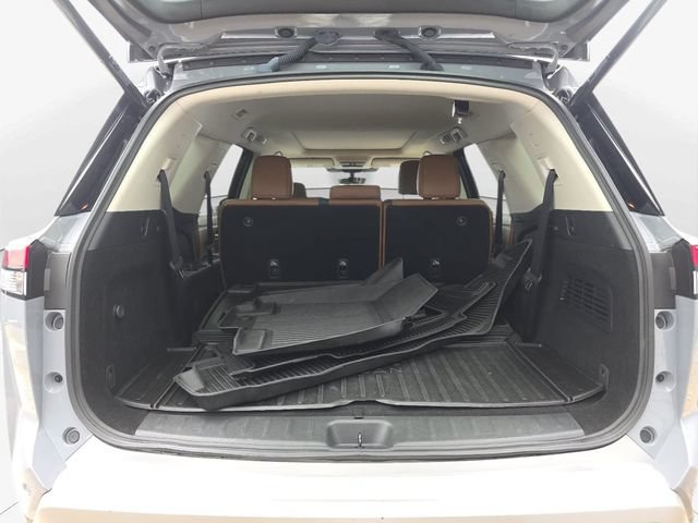 Used 2024 Nissan Pathfinder Platinum w/ Cargo Package FWD image 30