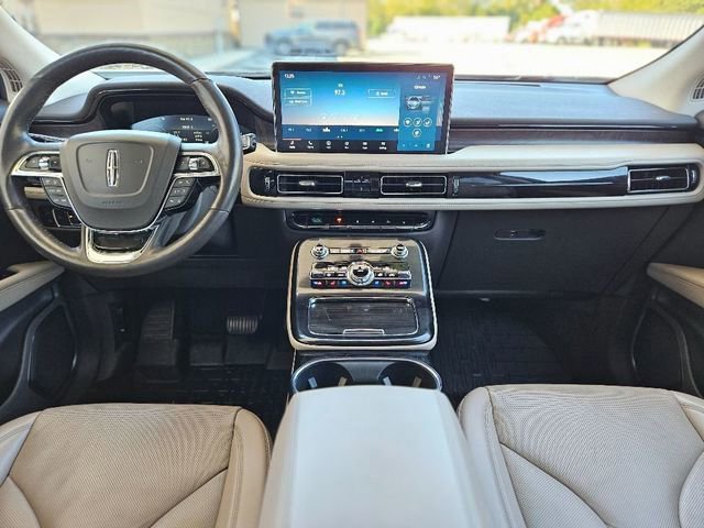 Used 2021 Lincoln Nautilus Reserve image 17