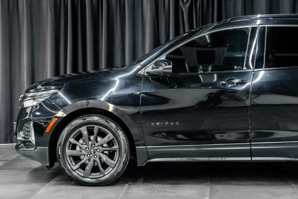 Used 2022 Chevrolet Equinox RS w/ Infotainment Package FWD image 12