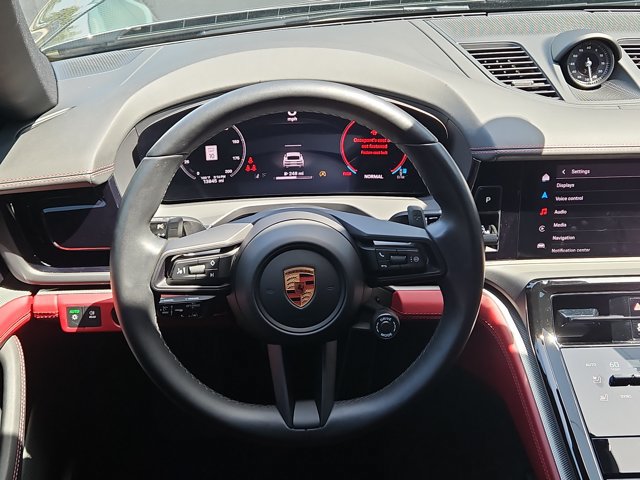 Certified 2024 Porsche Panamera 4 AWD/4WD image 28