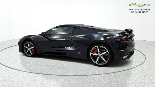 Used 2022 Chevrolet Corvette Stingray Premium Cpe w/ Z51 Performance Package RWD image 6