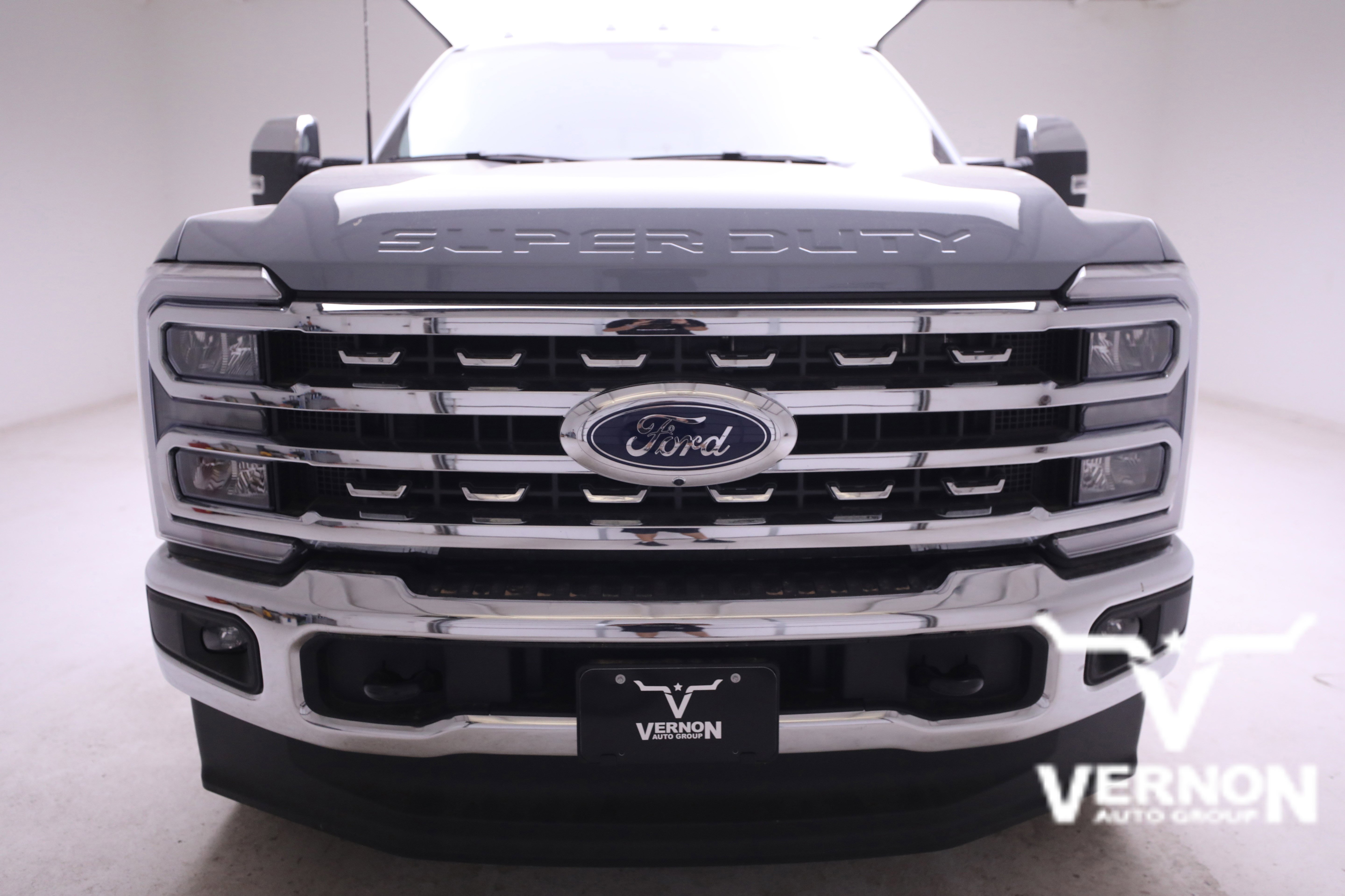 New 2026 Ford F250 Lariat w/ Chrome Package image 8