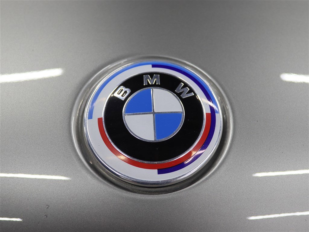 Used 2021 BMW X5 M w/ Competition Package image 11