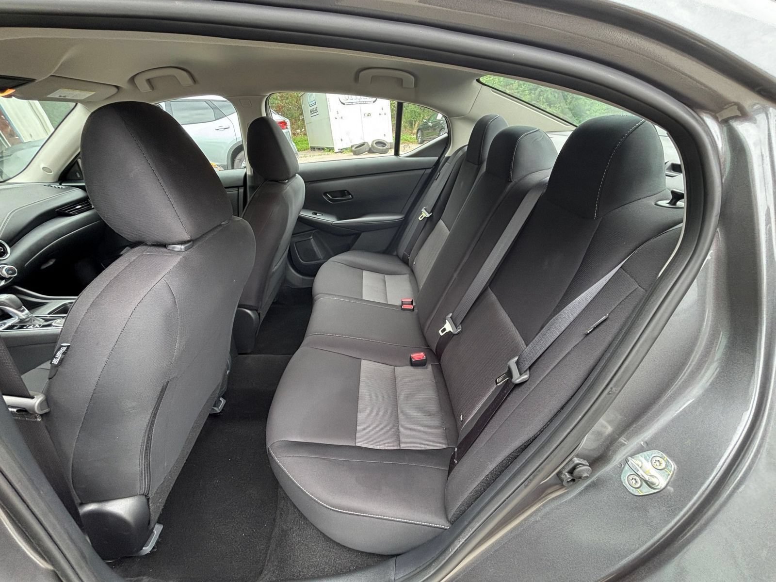 Used 2025 Nissan Sentra SV FWD image 34