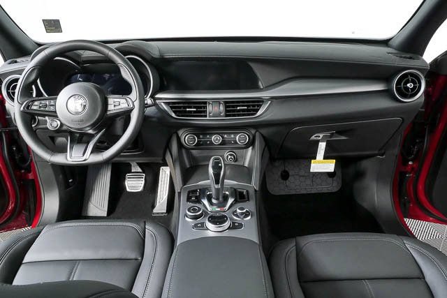 New 2026 Alfa Romeo Stelvio Sprint AWD/4WD image 19