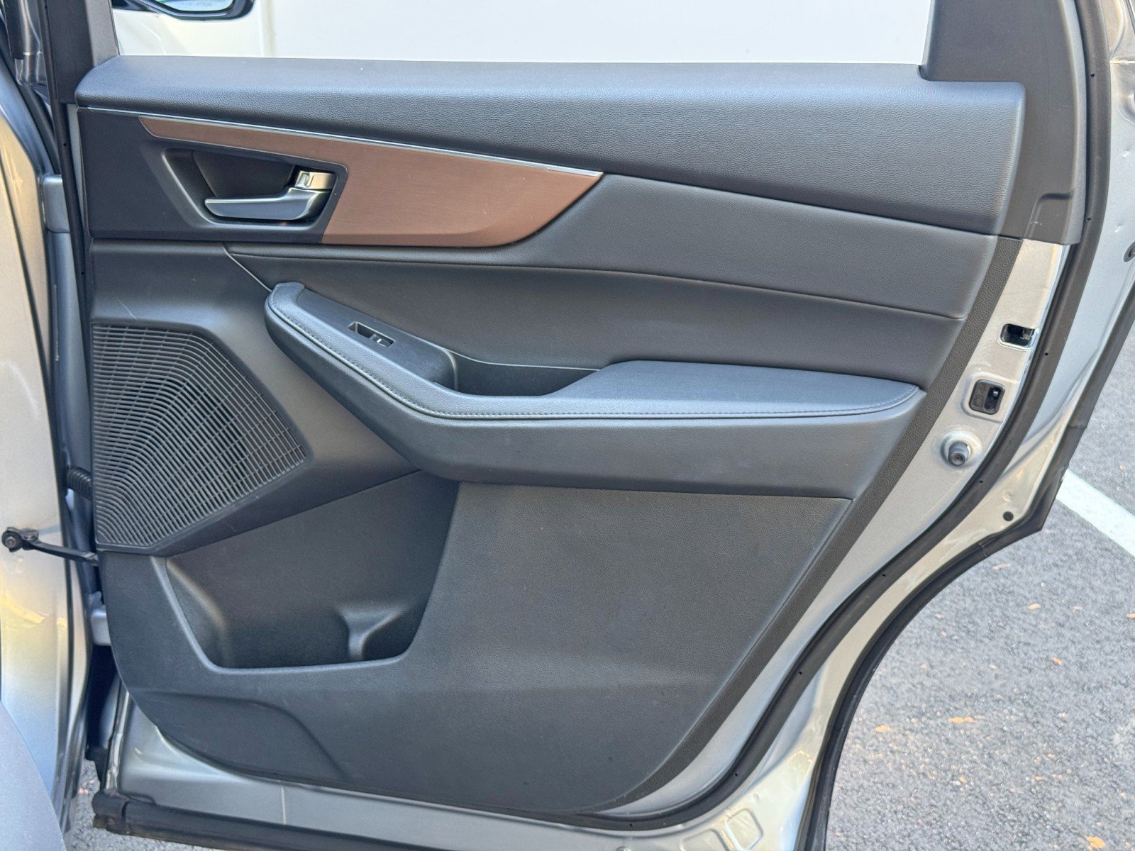 Used 2022 Acura MDX SH-AWD image 47